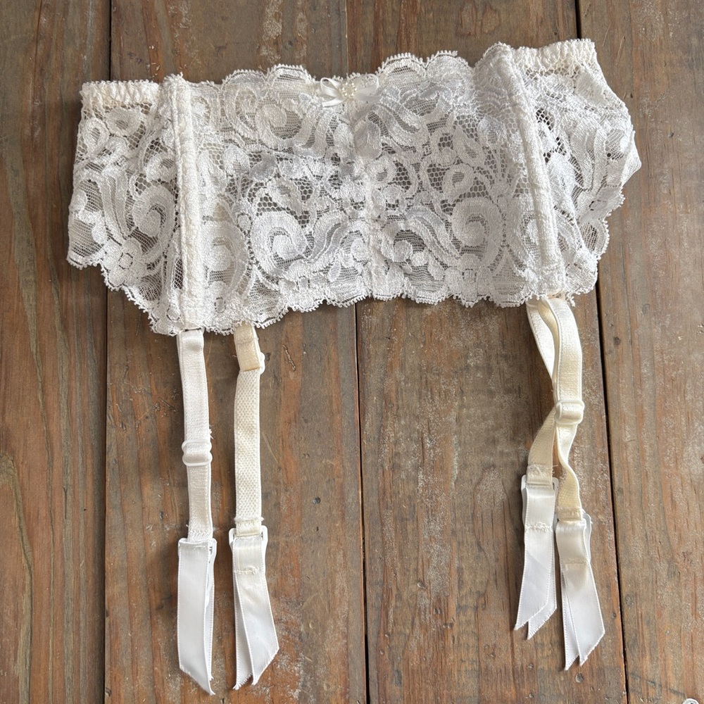 Nordstrom Vintage Garter belt